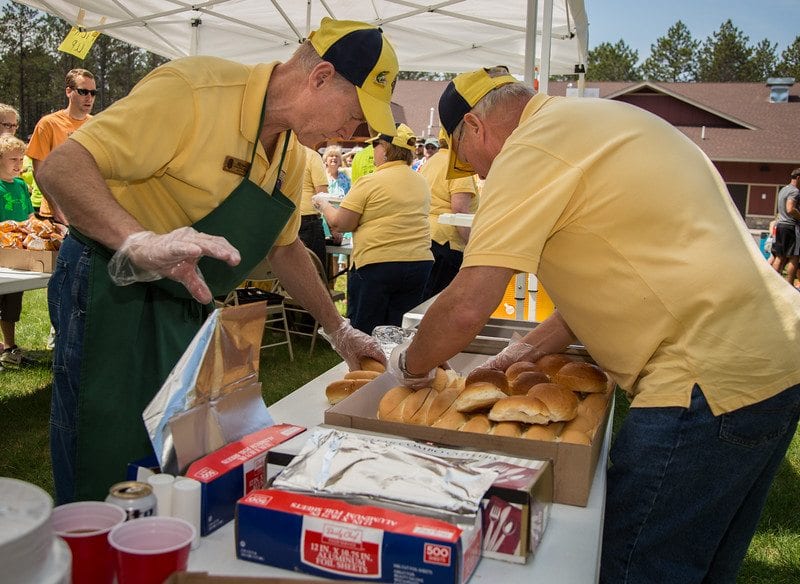 The BJ Lions club provided a post race brat party.